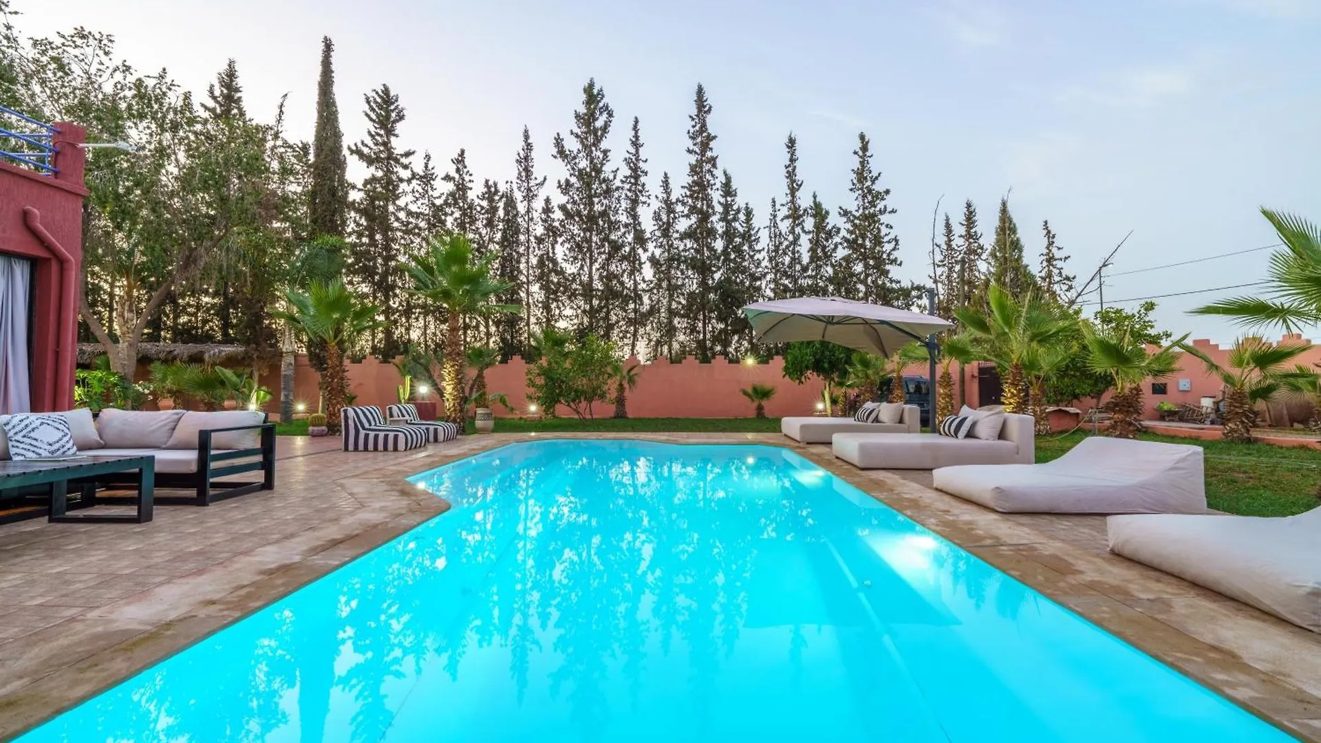 Villa Riad Dielkoum Piscine Privee Chauffee & Fibre Marrakesh 0*,