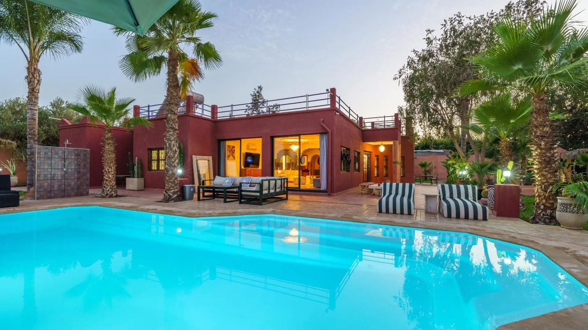 Villa Riad Dielkoum Piscine Privee Chauffee & Fibre Marakeş